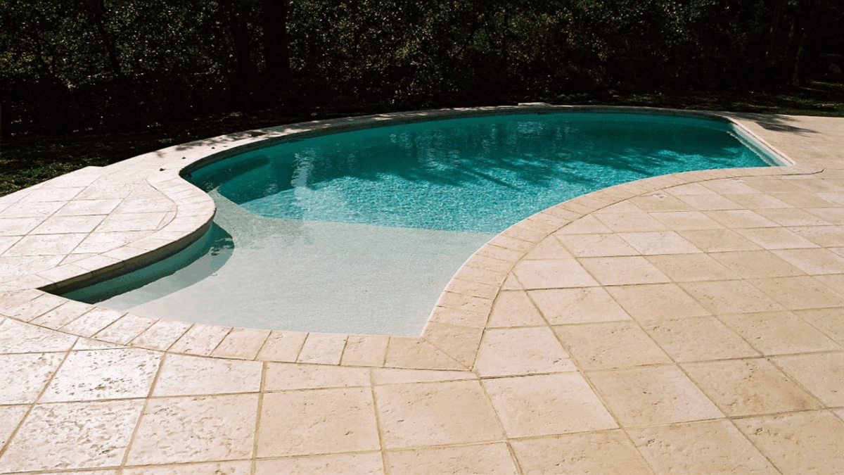 pose margelle piscine