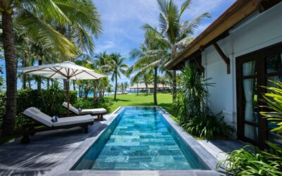 Aménagement autour d’une piscine : 6 conseils pour mettre en valeur votre piscine